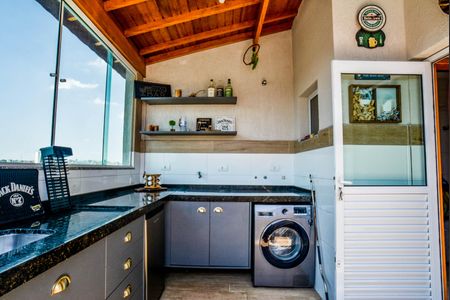 Casa à venda com 128m², 2 quartos e 3 vagas Casa à venda com 128m², 2 quartos e 3 vagasÁrea de Serviço