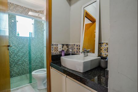 Casa à venda com 128m², 2 quartos e 3 vagas Casa à venda com 128m², 2 quartos e 3 vagasBanheiro Social