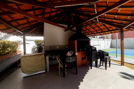 Apartamento à venda com 72m², 2 quartos e 1 vagaÁrea comum - Churrasqueira