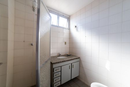 Apartamento à venda com 72m², 2 quartos e 1 vagaBanheiro Social