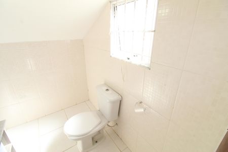 Casa para alugar com 450m², 4 quartos e 4 vagasBanheiro 2