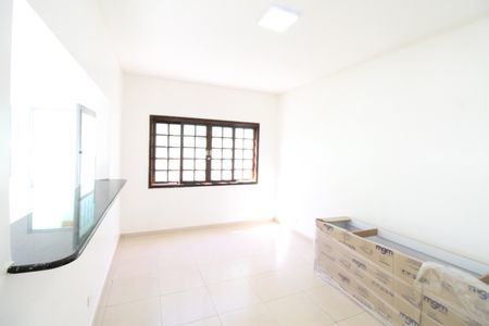 Casa para alugar com 450m², 4 quartos e 4 vagasSala 5