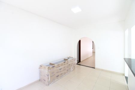 Casa para alugar com 450m², 4 quartos e 4 vagasSala 5