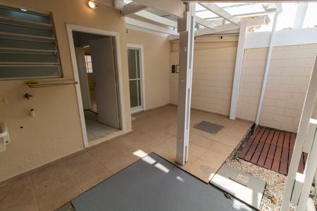 Casa de condomínio para alugar com 90m², 3 quartos e 2 vagasÁrea de Serviço