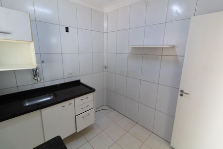 Casa de condomínio para alugar com 90m², 3 quartos e 2 vagasCozinha