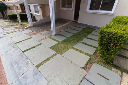 Casa de condomínio para alugar com 90m², 3 quartos e 2 vagasGaragem