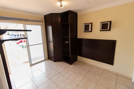 Casa de condomínio para alugar com 90m², 3 quartos e 2 vagasSuíte