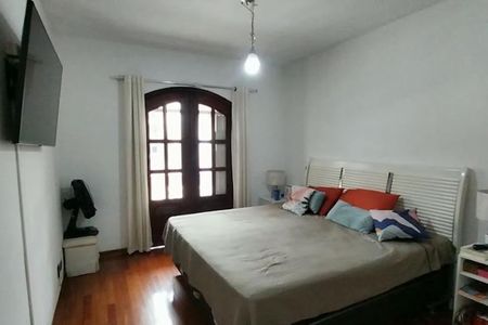 Casa à venda com 333m², 4 quartos e 4 vagas