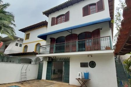 Casa à venda com 333m², 4 quartos e 4 vagas