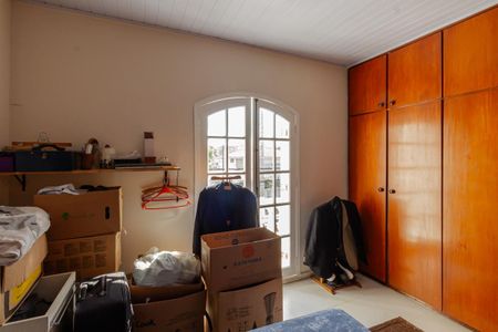 Casa à venda com 270m², 3 quartos e 2 vagasSuíte 2