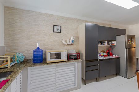 Casa à venda com 270m², 3 quartos e 2 vagasCozinha