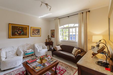 Casa à venda com 270m², 3 quartos e 2 vagasSala 1