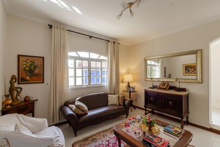 Casa à venda com 270m², 3 quartos e 2 vagasSala 1