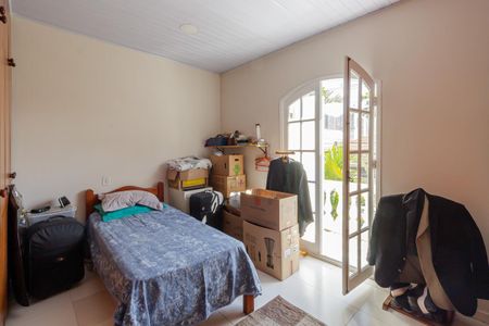 Casa à venda com 270m², 3 quartos e 2 vagasSuíte 2