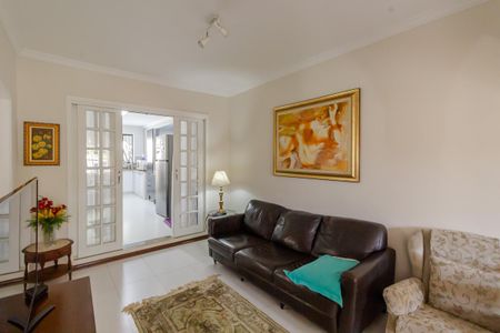 Casa à venda com 270m², 3 quartos e 2 vagasSala 2