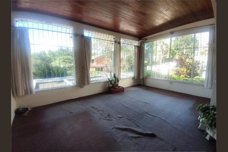 Casa à venda com 446m², 4 quartos e 4 vagas