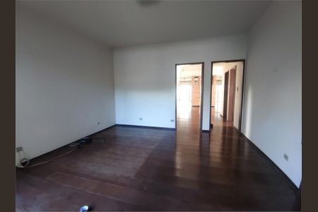 Casa à venda com 446m², 4 quartos e 4 vagas