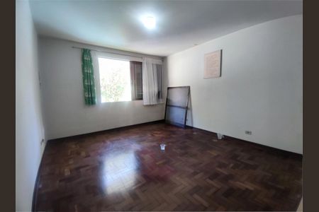 Casa à venda com 446m², 4 quartos e 4 vagas