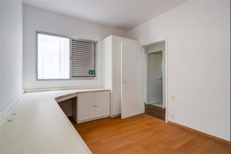 Casa à venda com 4 quartos, 315m² em Campo Belo, São Paulo