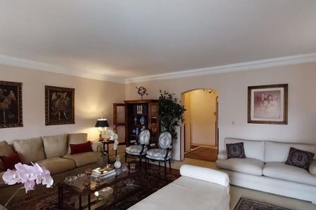 Casa à venda com 4 quartos, 287m² em Morumbi, São Paulo