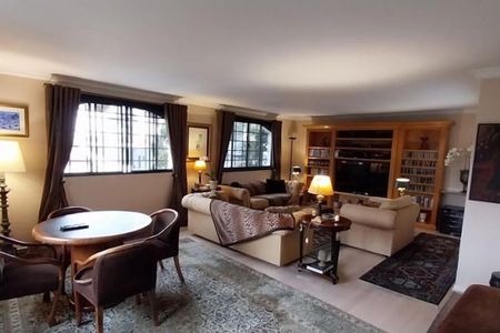 Casa à venda com 4 quartos, 287m² em Morumbi, São Paulo