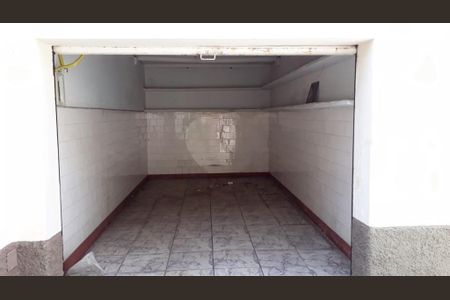 Casa à venda com 242m², 3 quartos e 8 vagas