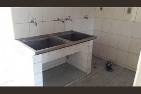 Casa à venda com 242m², 3 quartos e 8 vagas