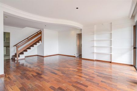 Apartamento à venda com 3 quartos, 260m² em Santo Amaro, São Paulo