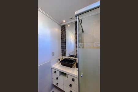 Apartamento à venda com 142m², 3 quartos e 2 vagasBanheiro da Suíte 2