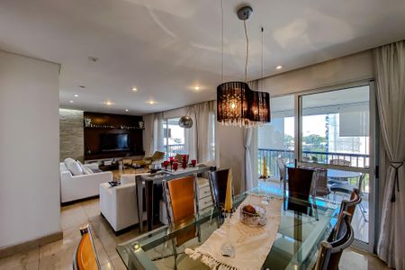 Apartamento à venda com 142m², 3 quartos e 2 vagasSala de Jantar