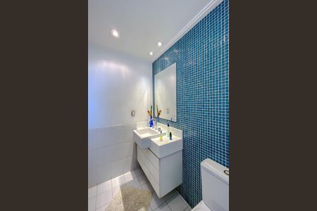 Apartamento à venda com 142m², 3 quartos e 2 vagasBanheiro da Suíte 1