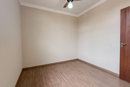Apartamento para alugar com 68m², 2 quartos e 1 vagaQuarto 1