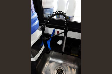 Casa à venda com 168m², 3 quartos e 3 vagas Casa à venda com 168m², 3 quartos e 3 vagasCozinha