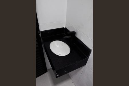 Casa à venda com 168m², 3 quartos e 3 vagas Casa à venda com 168m², 3 quartos e 3 vagasLavabo