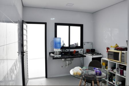 Casa à venda com 168m², 3 quartos e 3 vagas Casa à venda com 168m², 3 quartos e 3 vagasCozinha