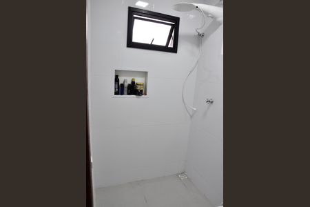 Casa à venda com 168m², 3 quartos e 3 vagas Casa à venda com 168m², 3 quartos e 3 vagasSuíte do Quarto 01