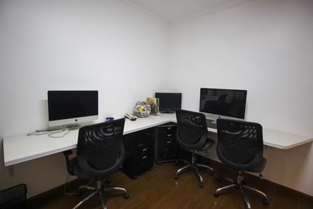 Casa à venda com 179m², 2 quartos e 1 vagaSala 2