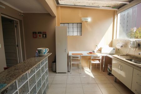 Casa à venda com 179m², 2 quartos e 1 vagaCozinha