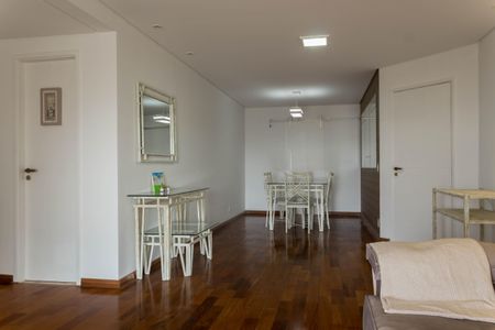 Apartamento à venda com 138m², 3 quartos e 3 vagasSala