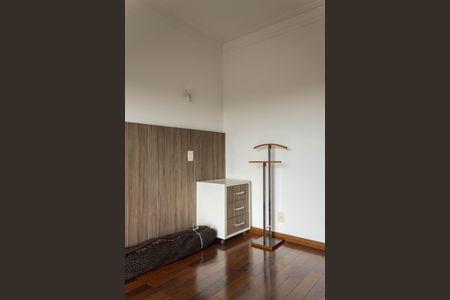 Apartamento à venda com 138m², 3 quartos e 3 vagasSuíte 1