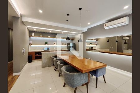 Apartamento à venda com 66m², 2 quartos e 1 vagaÁrea comum