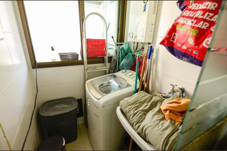 Apartamento à venda com 66m², 2 quartos e 1 vagaÁrea de Serviço