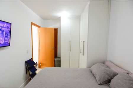 Apartamento à venda com 66m², 2 quartos e 1 vagaSuíte