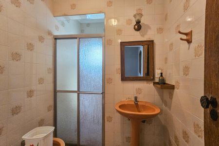 Apartamento para alugar com 100m², 4 quartos e 1 vaga Apartamento para alugar com 100m², 4 quartos e 1 vagaBanheiro