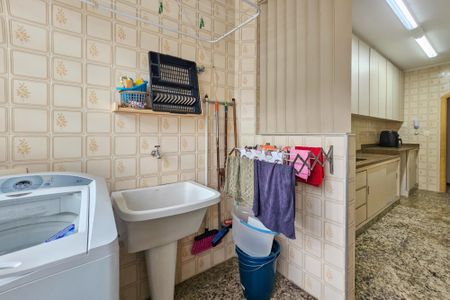 Apartamento para alugar com 100m², 4 quartos e 1 vaga Apartamento para alugar com 100m², 4 quartos e 1 vagaÁrea de Serviço