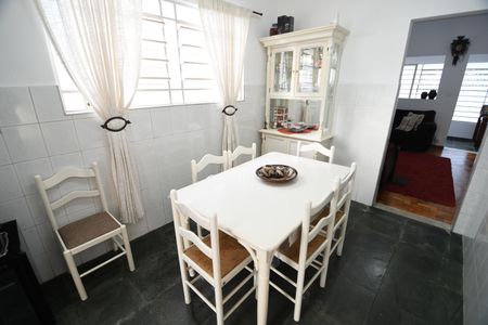 Casa à venda com 255m², 2 quartos e 2 vagasCopa 