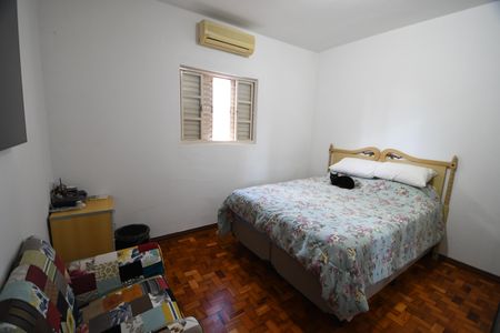 Quarto 2 de casa à venda com 2 quartos, 255m² em Vila Rossi E Borchi, Campinas