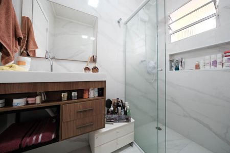 Casa à venda com 125m², 3 quartos e 2 vagasBanheiro da Suíte