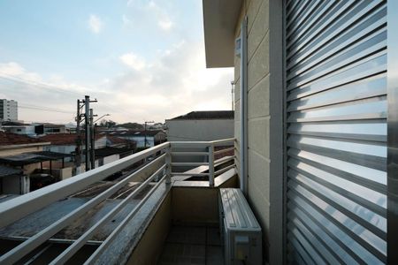 Casa à venda com 125m², 3 quartos e 2 vagasSuíte