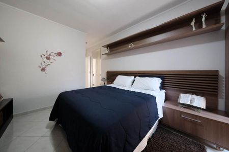 Casa à venda com 125m², 3 quartos e 2 vagasSuíte